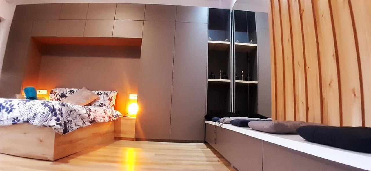 Best Ambiance Apartment And Vew In Center บูคาเรสต์ ภายนอก รูปภาพ